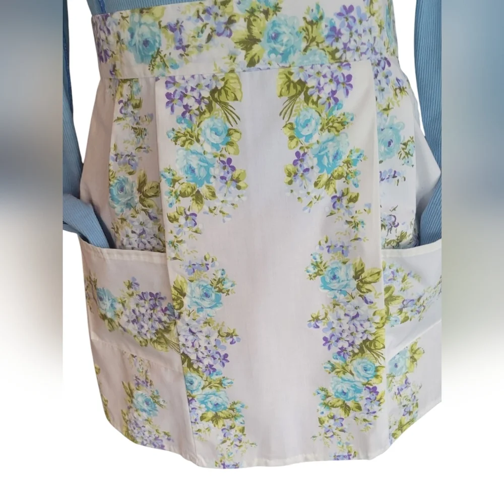 Reproduction Vintage Style Kitchen Apron. OS. - Picture 3 of 8
